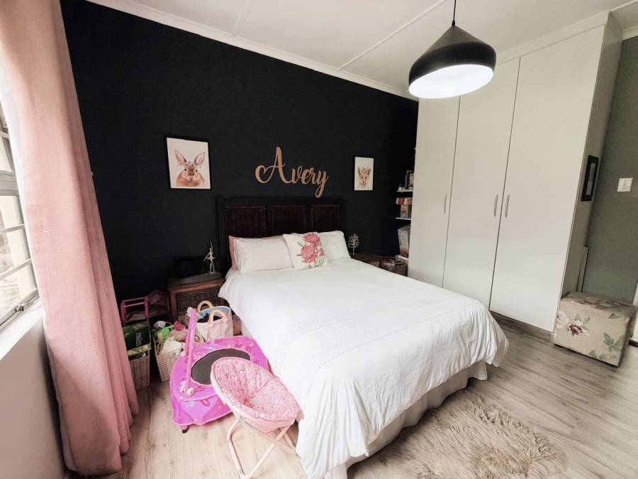 3 Bedroom Property for Sale in Nahoon Valley Park Eastern Cape